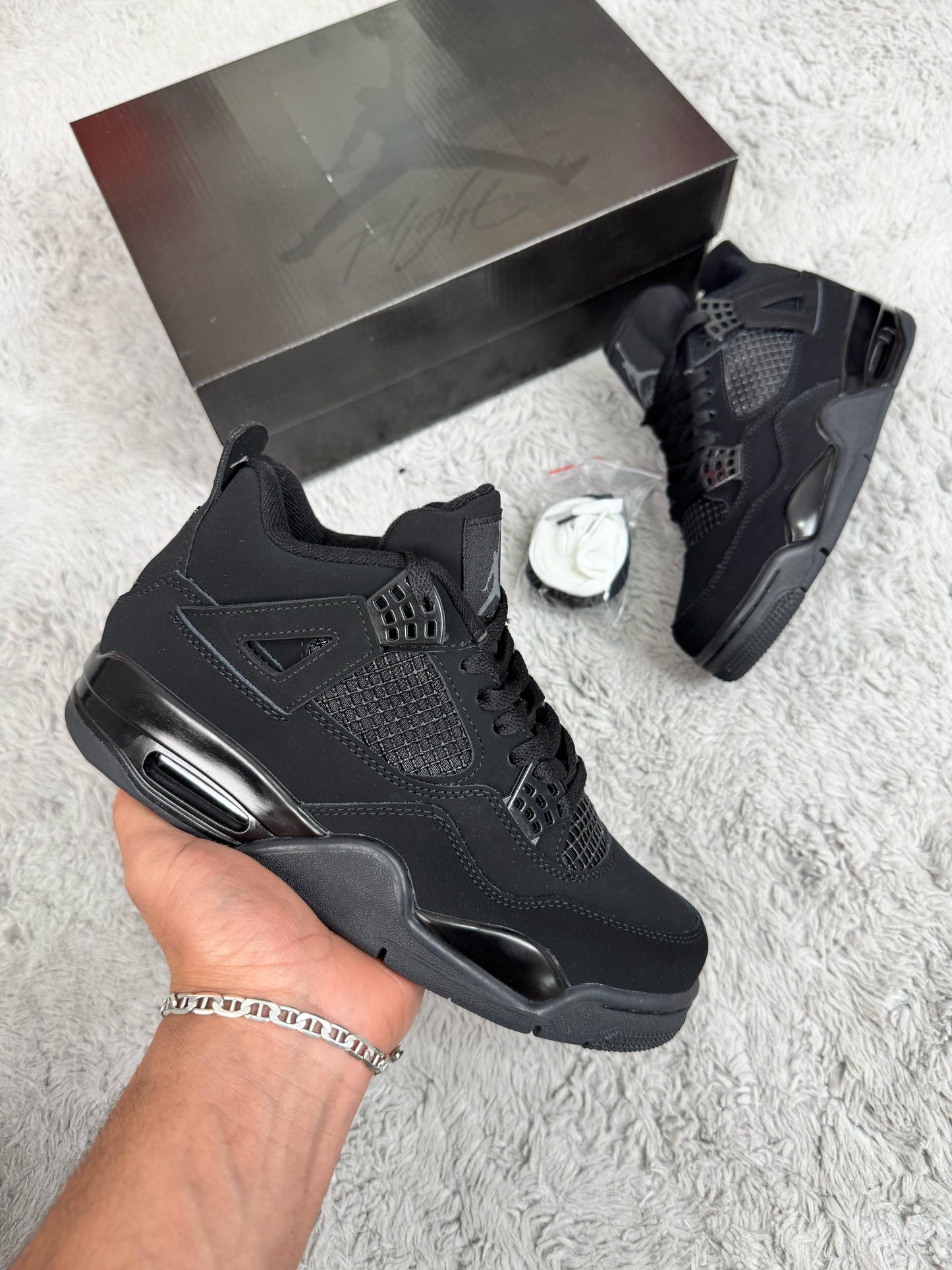 nike jordan 4 retro