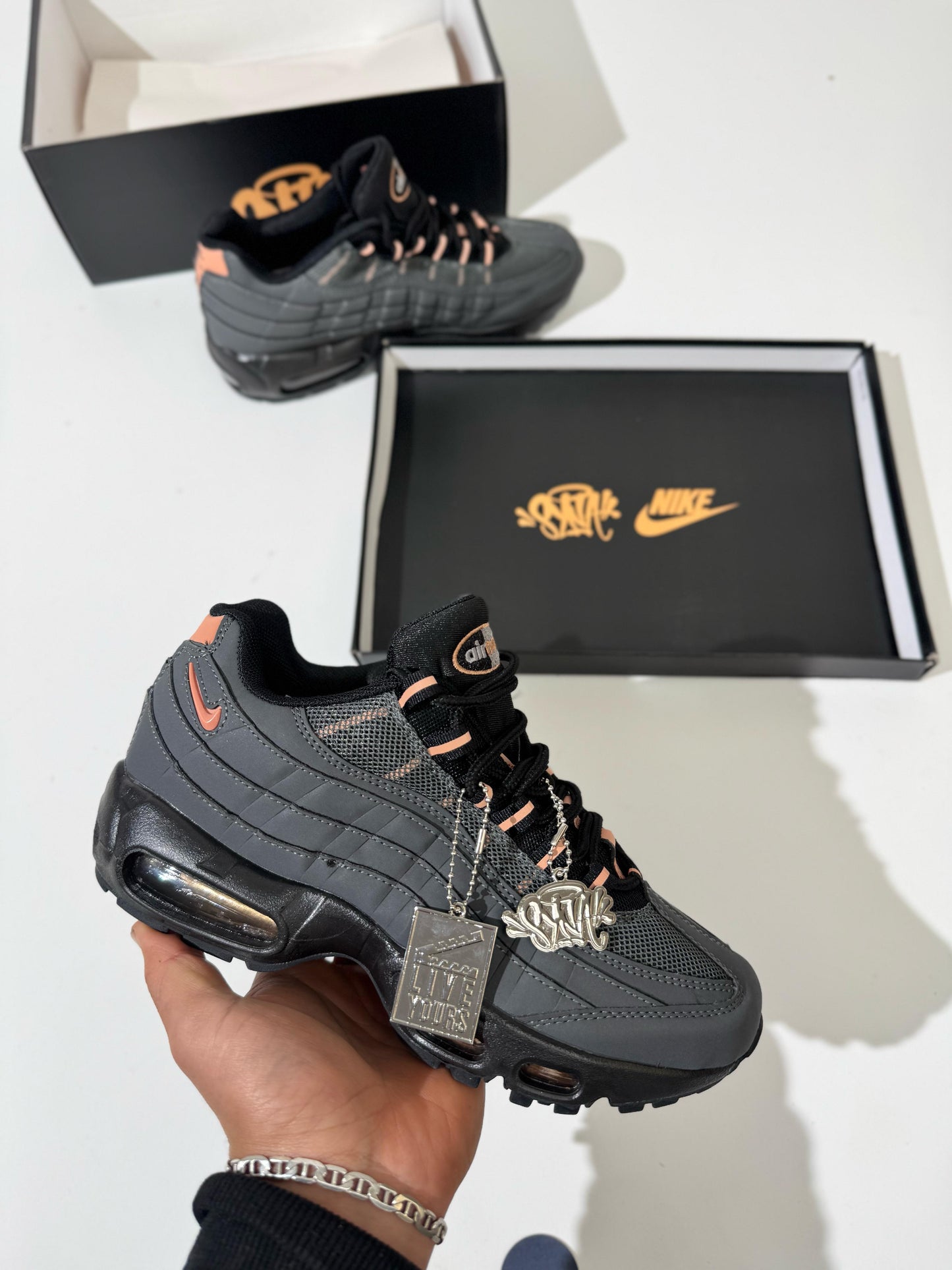 nike air max 95 central cee