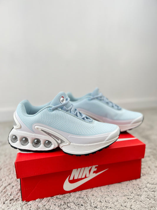 nike air max DN